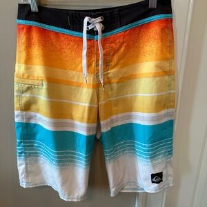Quiksilver Men's Sunset Gradient Swim Shorts